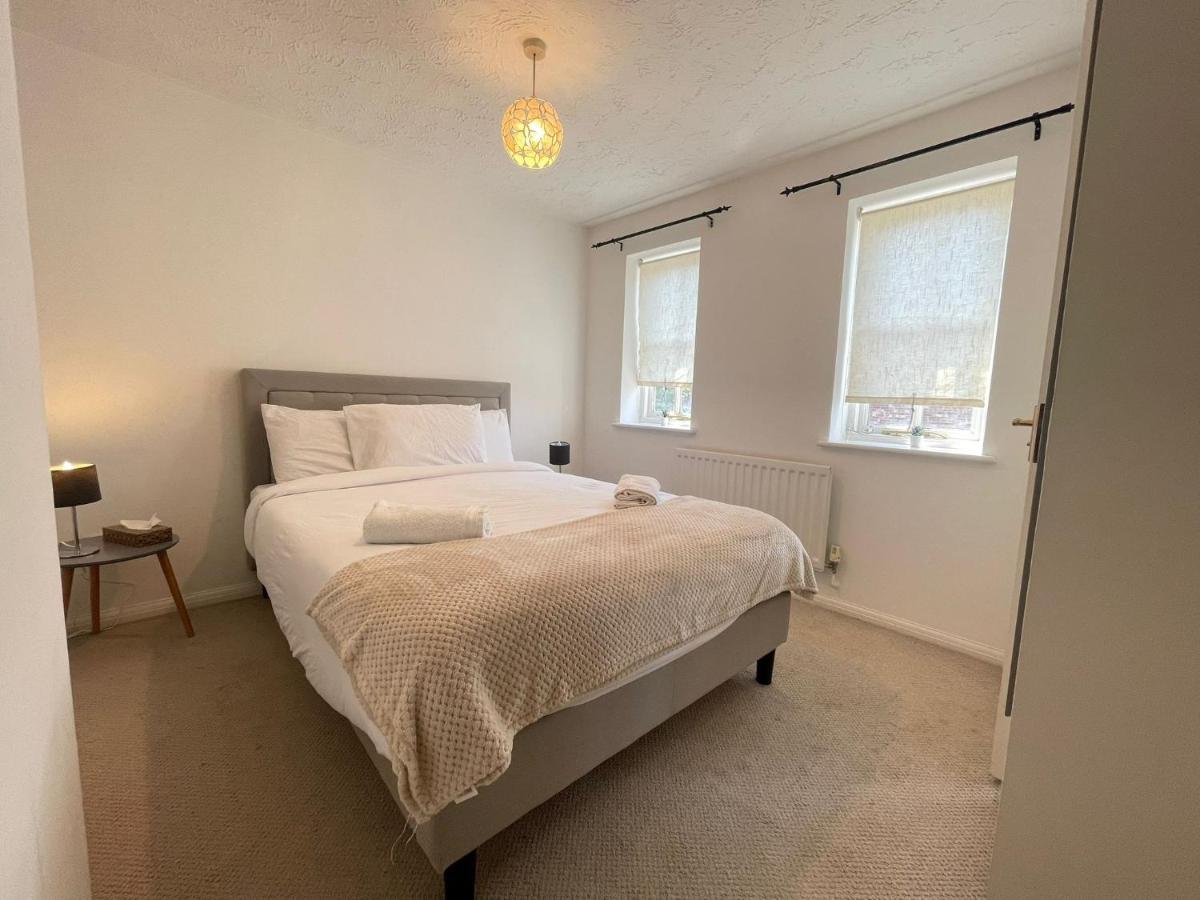 Lovely Double Room With En-Suite In Greenwich Londra Exterior foto